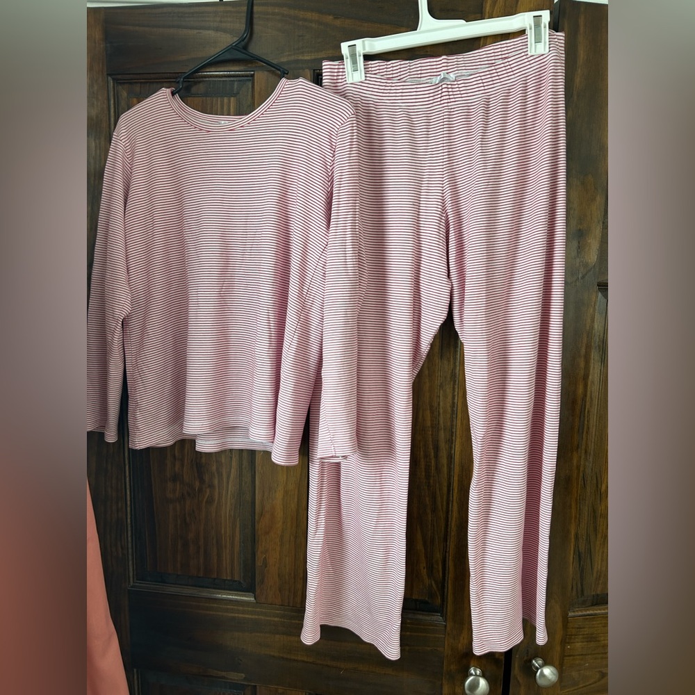 LAKE Striped Red Womens Pajama Set